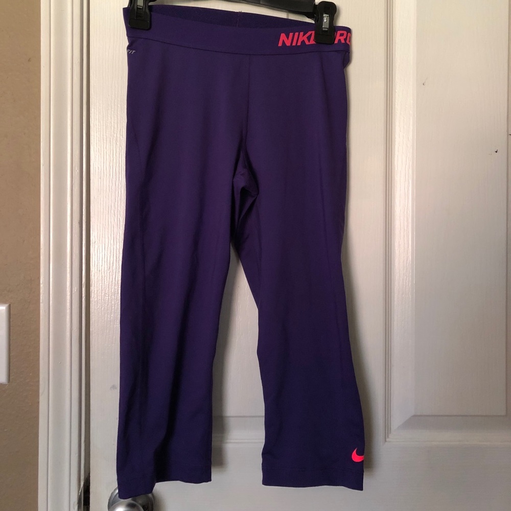NIKE pro leggings!
